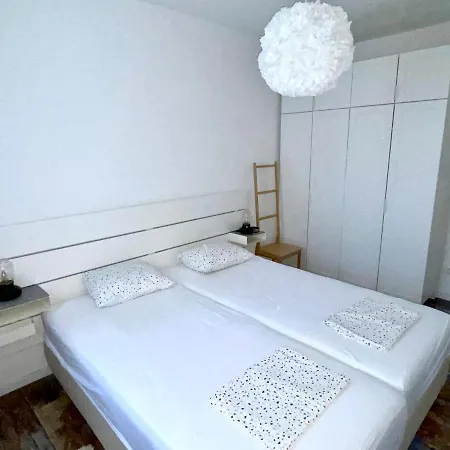 Tanja & Bianca Zadar